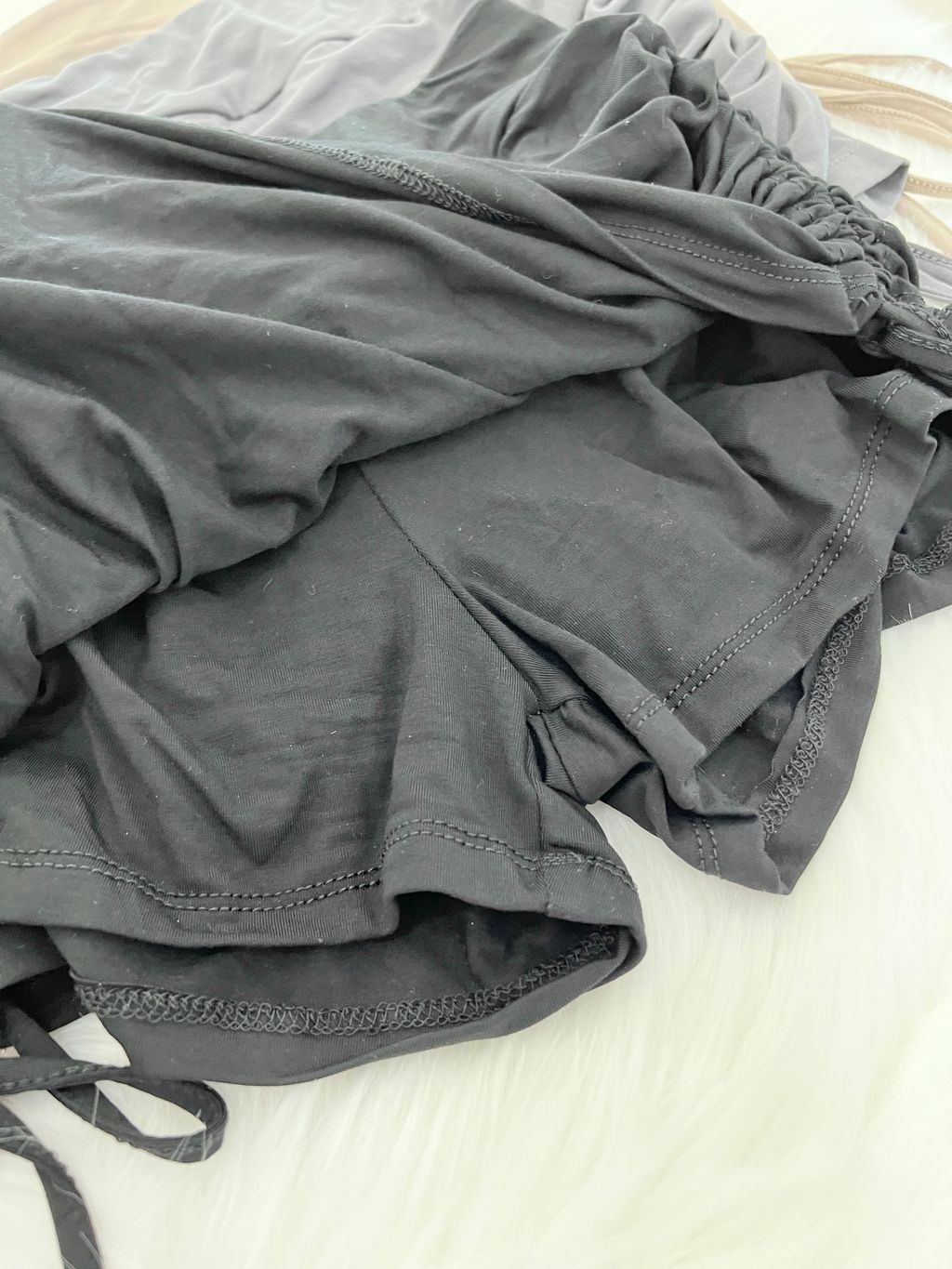 Lululemon flow in elegance short hot sale