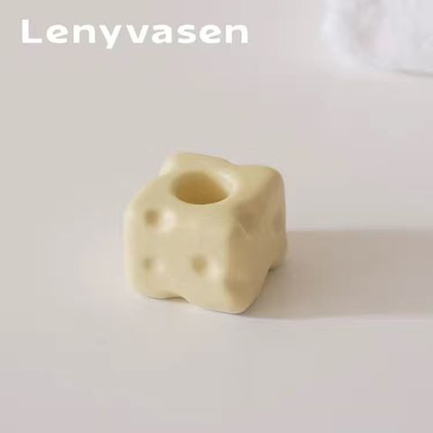 tw-11134207-7r98s-lnvkrgzdx82l08