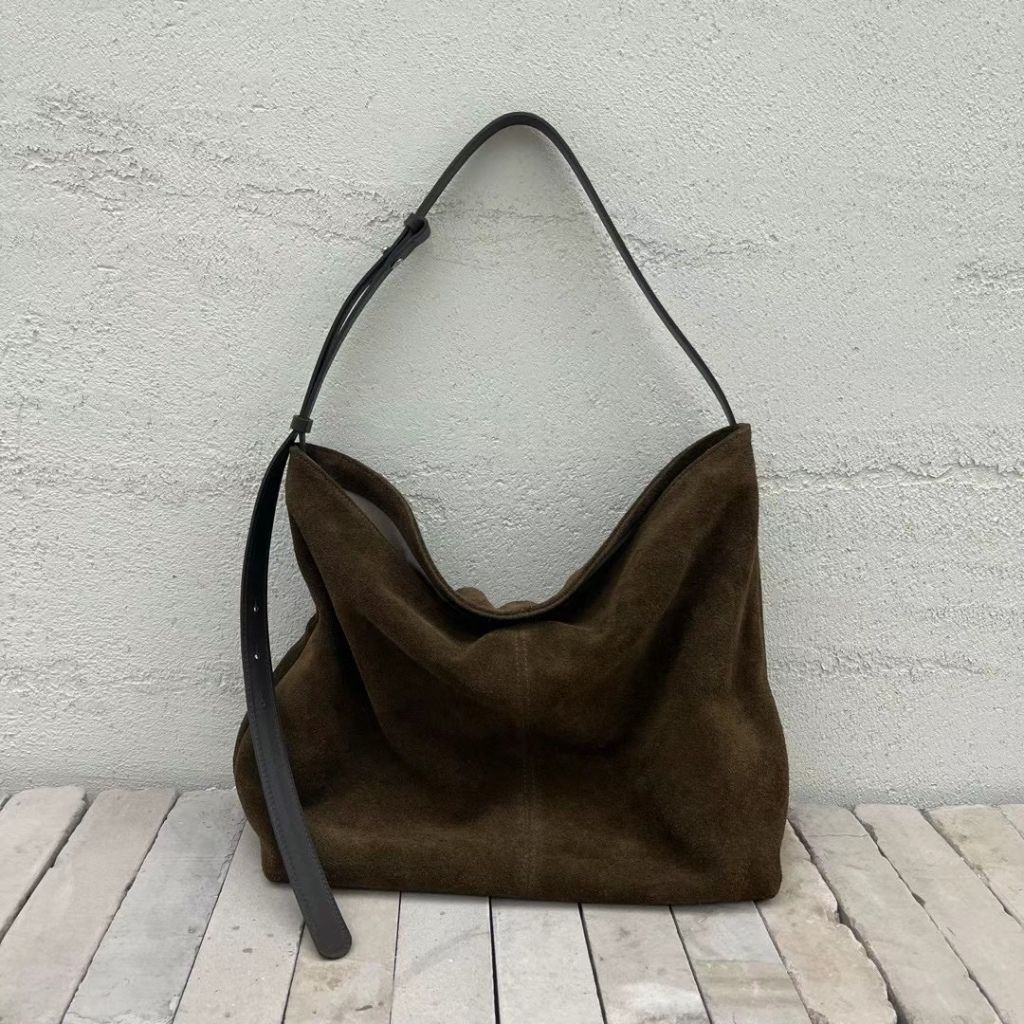 tw-11134207-7r98t-lzja2fzmr4f272