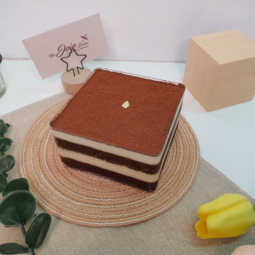 Tiramisu Box Cake 提拉米苏盒子蛋糕 – The Joie Baker