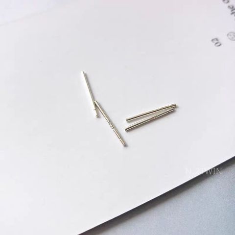 tw-11134211-7qul2-lhaa1coq7fake0