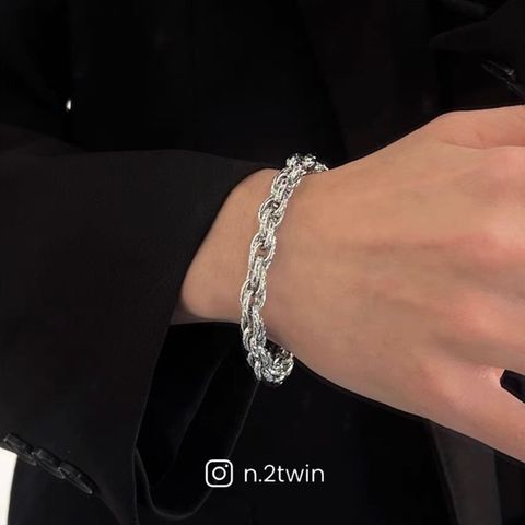 tw-11134207-7r98s-lmhr2qft9vob61