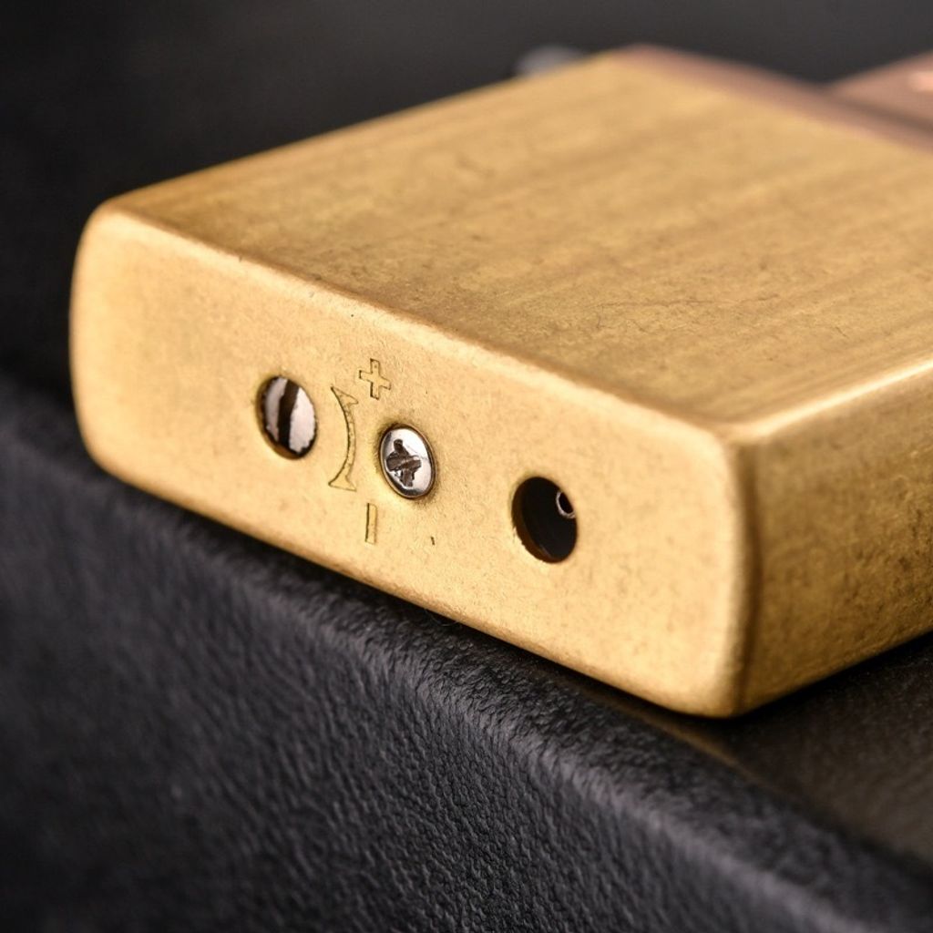 tw-11134207-820lg-mk4zkj3p5urs7b
