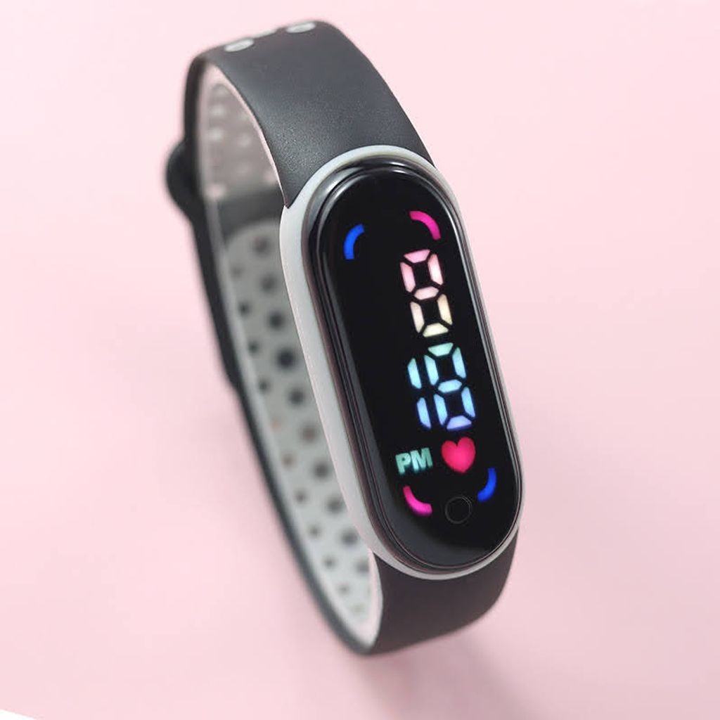 tw-11134207-7qula-li1o25lmnquse5