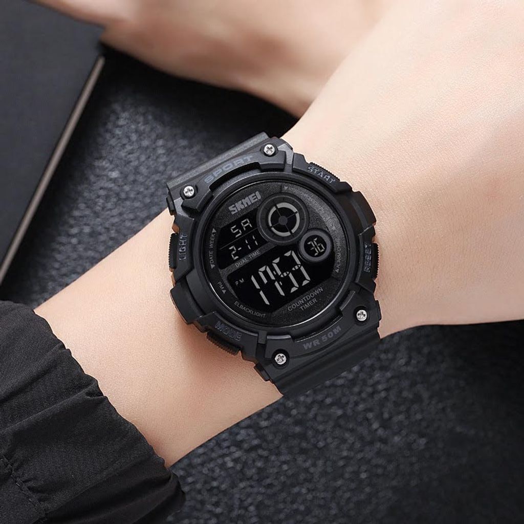 tw-11134207-7qul8-lg2d6e4b1m2pff