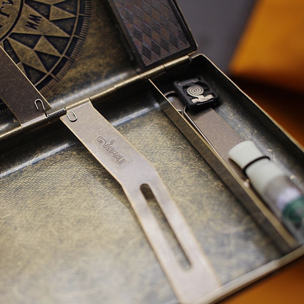 tw-11134207-7qul4-lh1zz3jpjx2k89