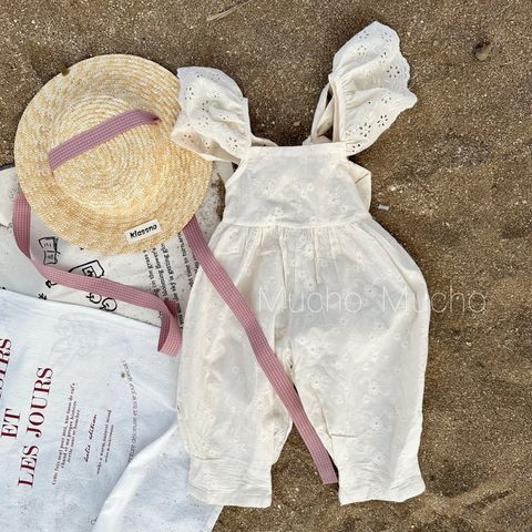 sum-dre-white0004480-130-1