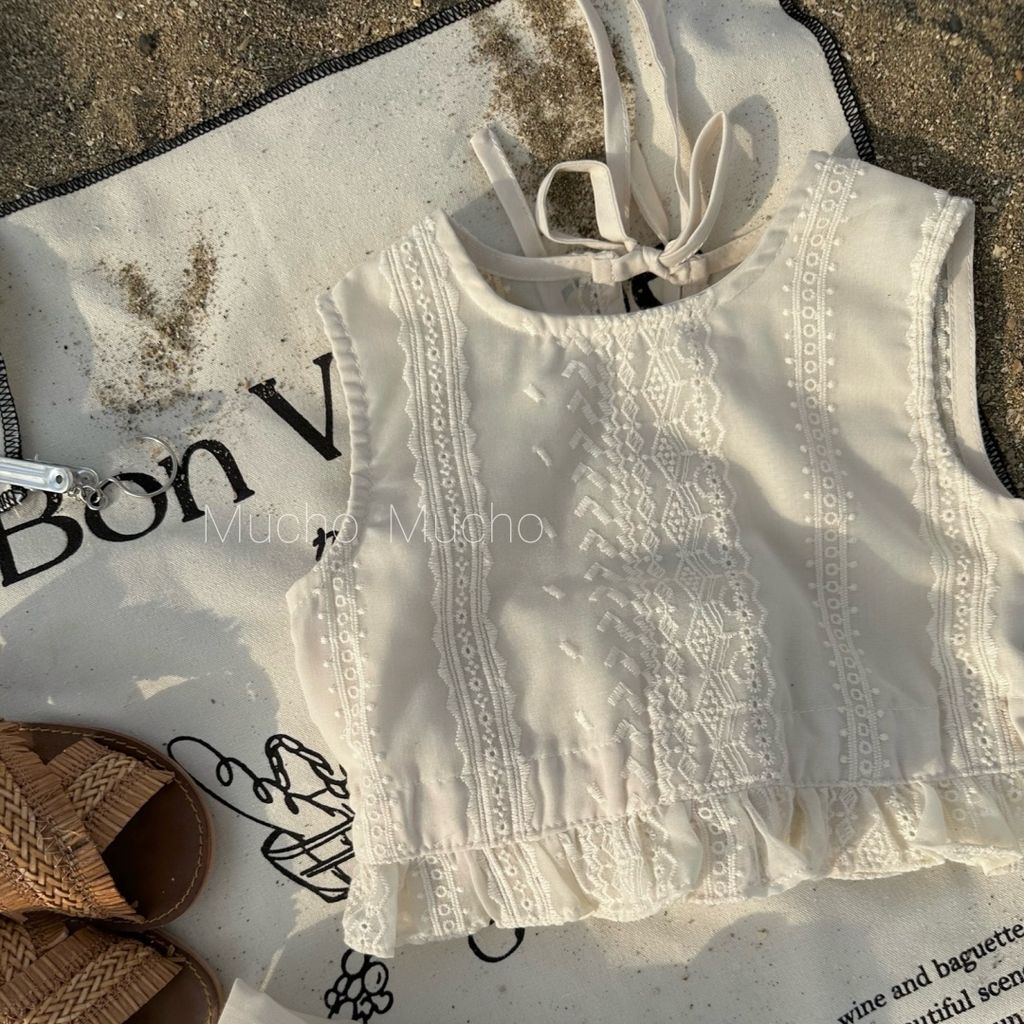 sum-dre-white0005790-130-2