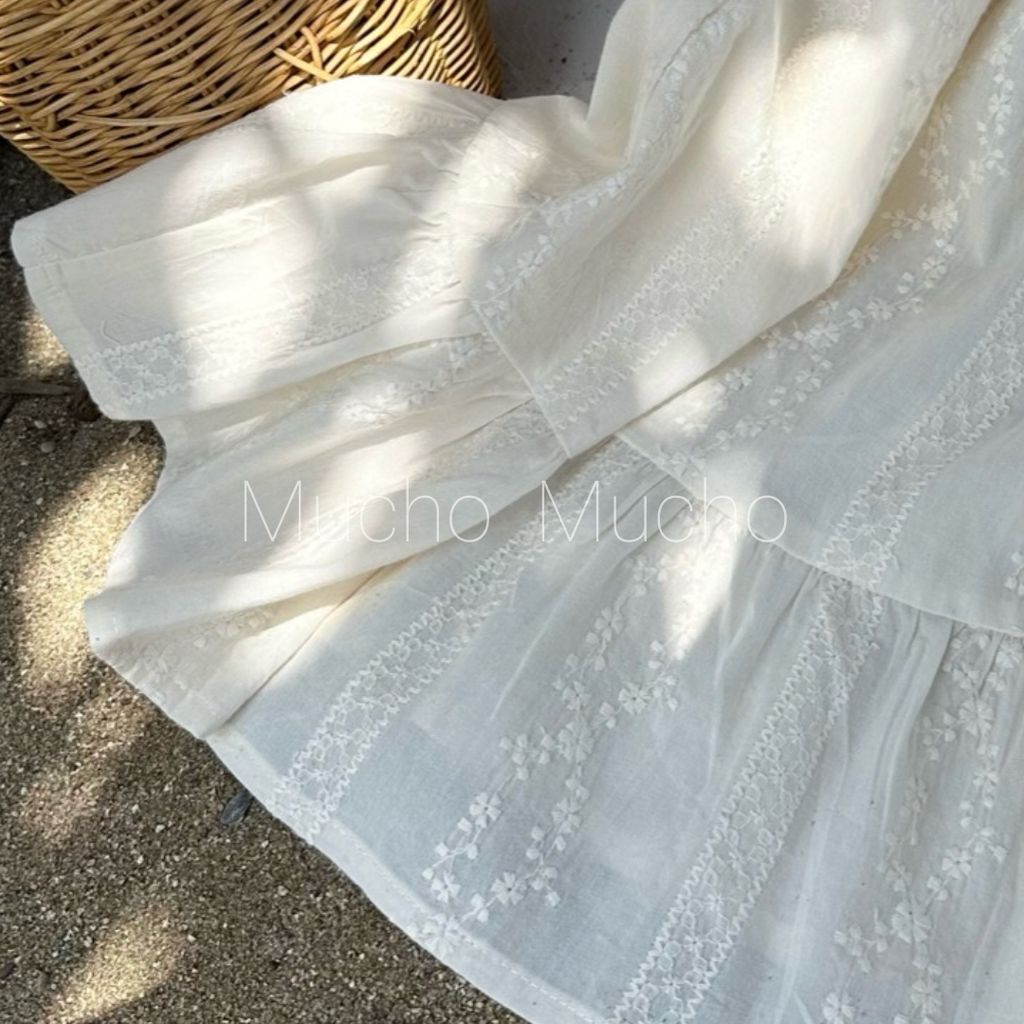 sum-dre-white0007080-130-3