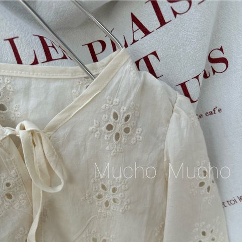 spr-out-white0007380-130-2