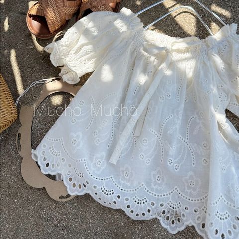 sum-top-white0008390-130-1