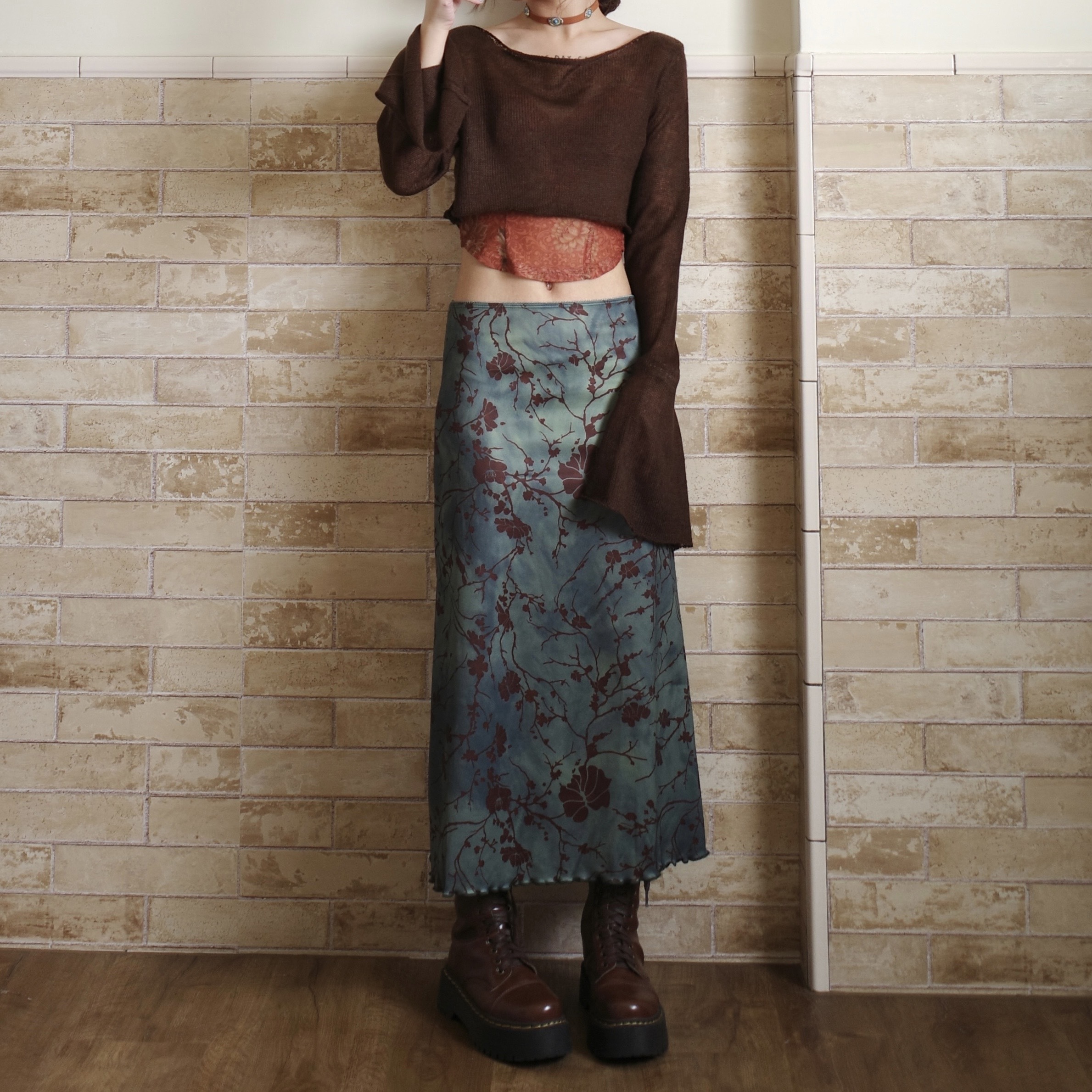 藤蔓翠綠木耳邊裙