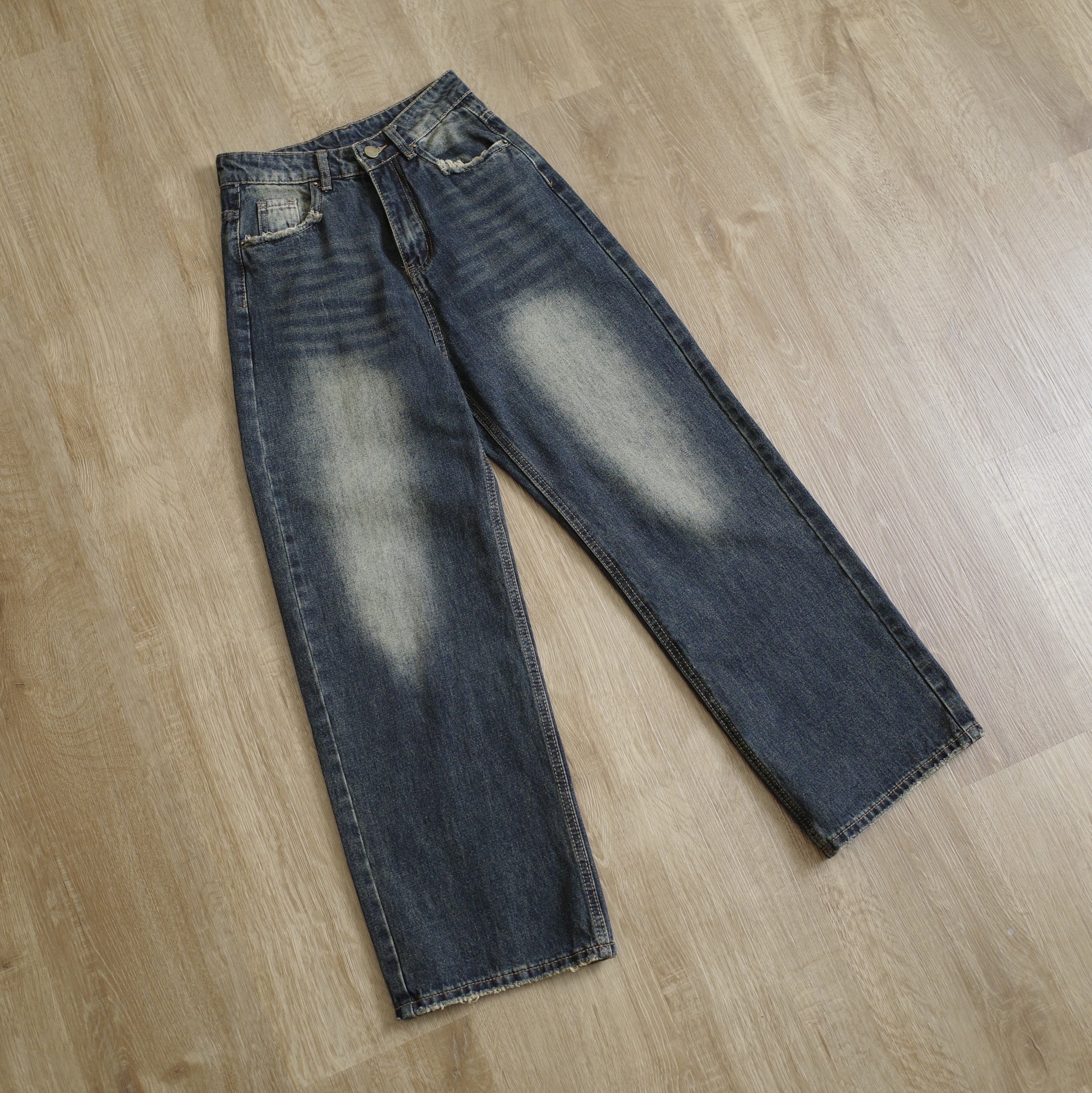 毛邊刷舊直筒牛仔褲8