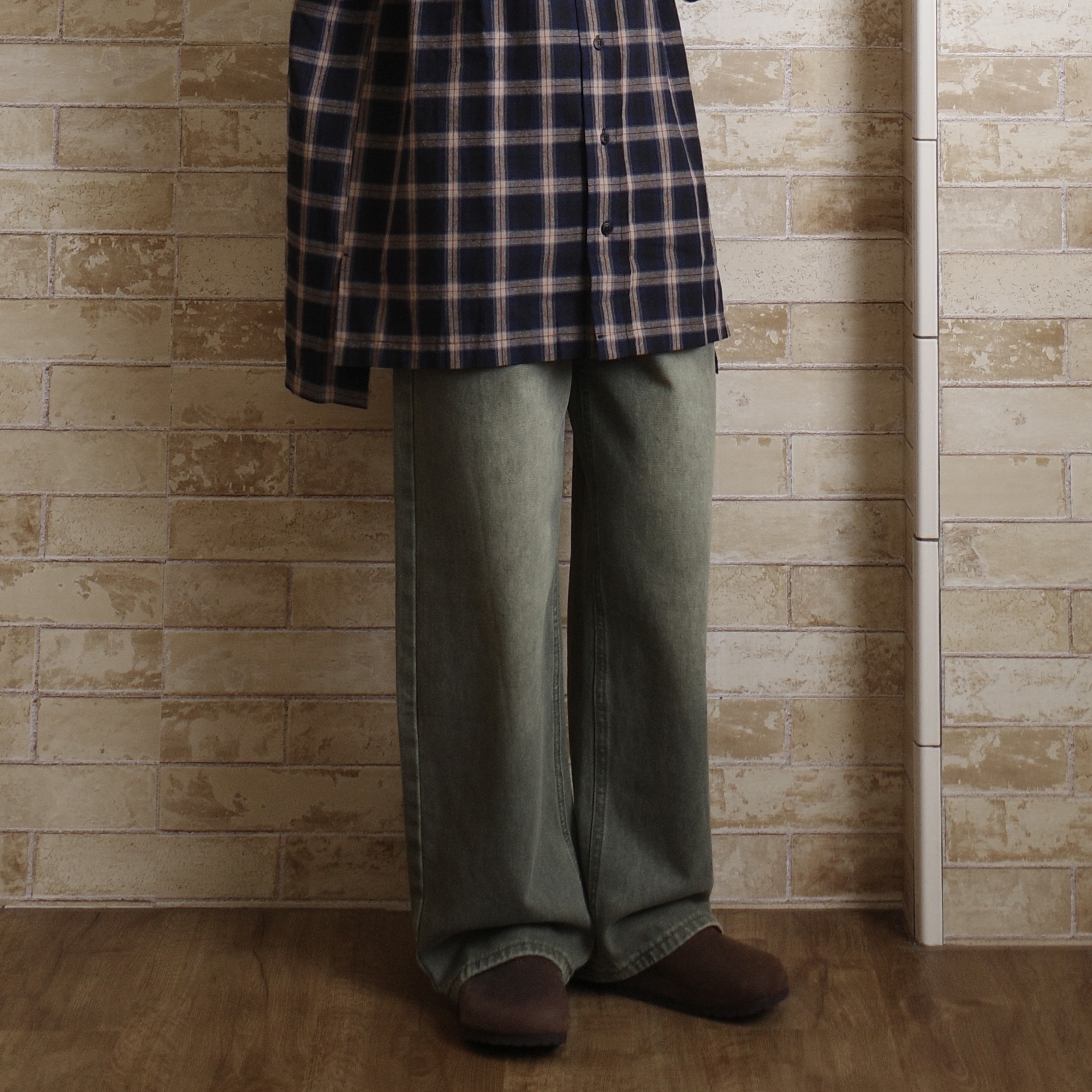 水洗復古綠直筒牛仔褲3