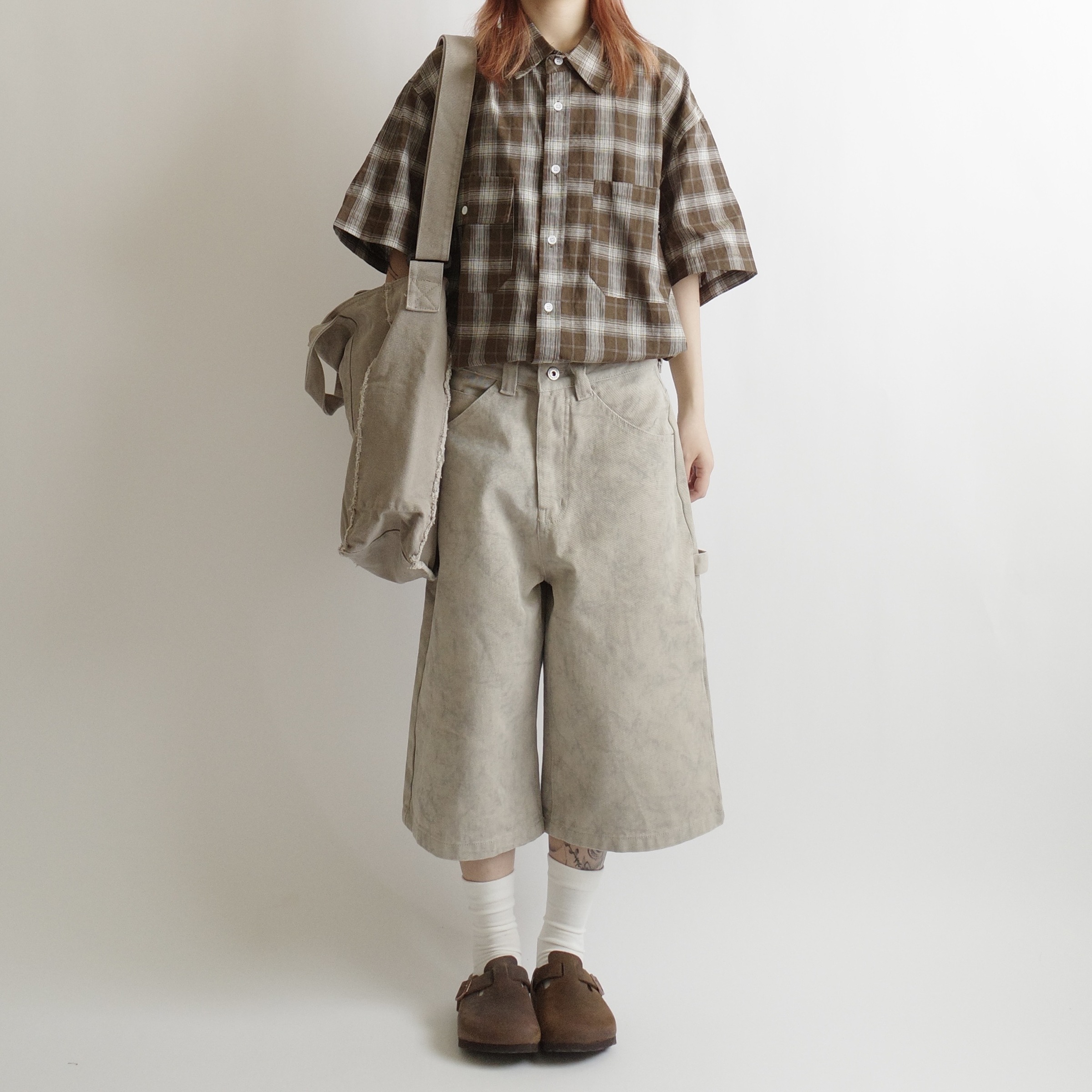 格紋非對稱口袋短襯1