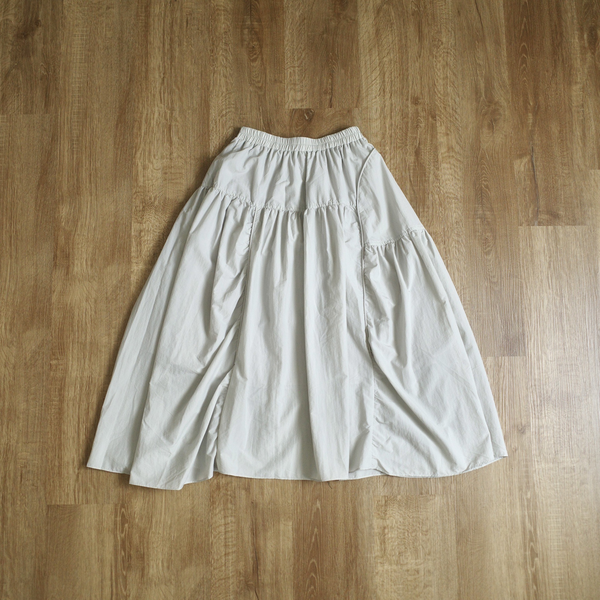 淺灰透氣尼龍傘裙5