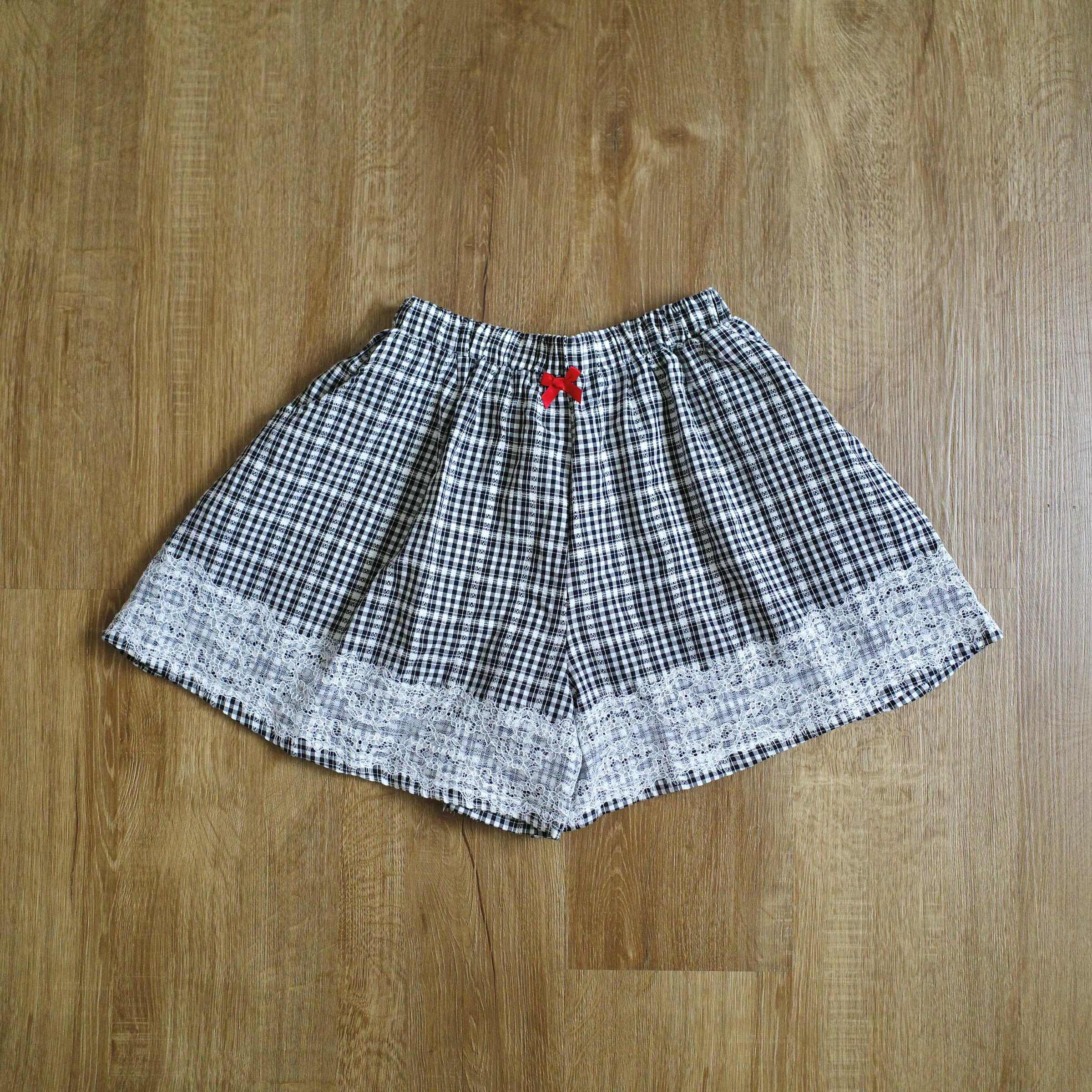 黑白格蕾絲短褲5