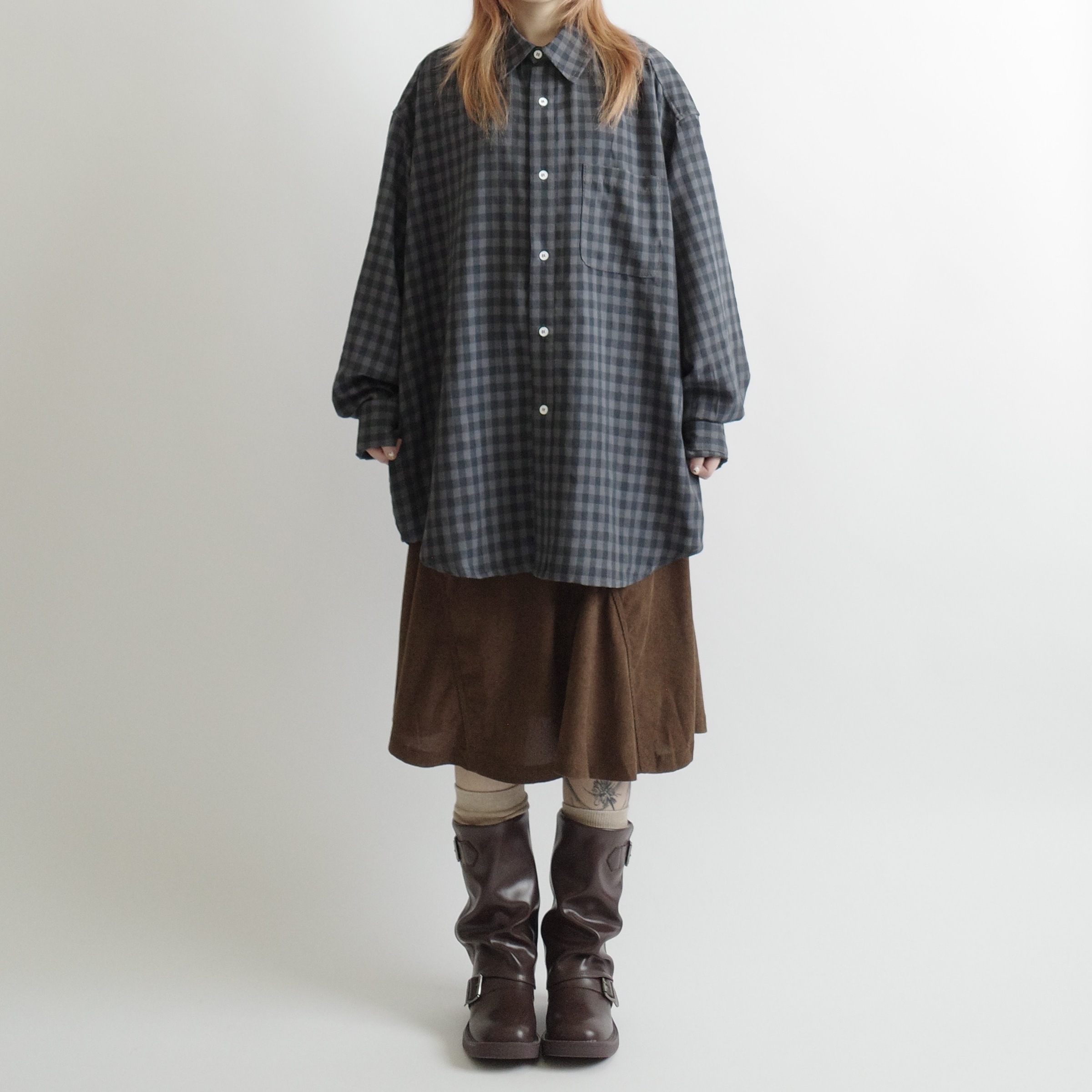 灰藍格紋寬寬長襯2