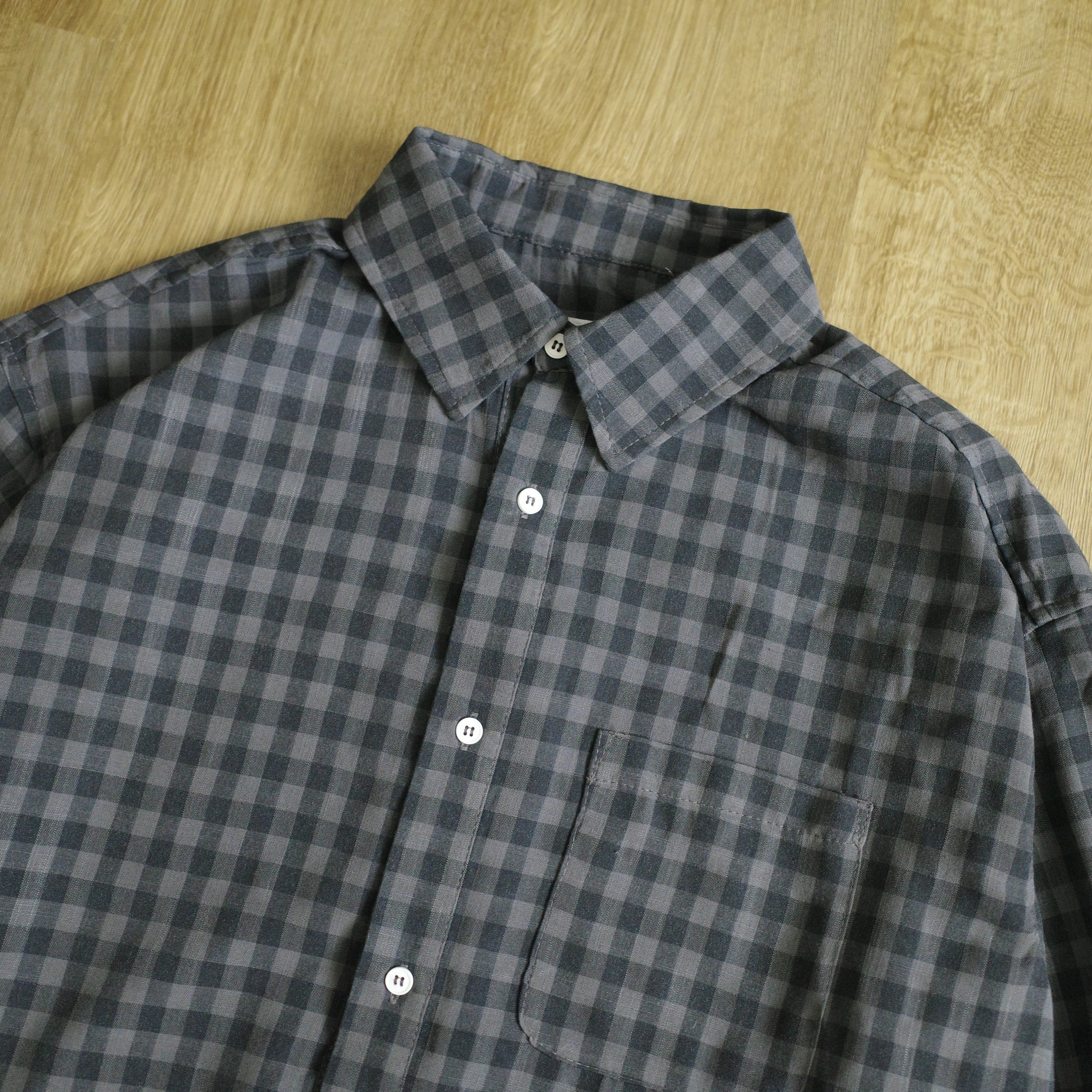 灰藍格紋寬寬長襯4