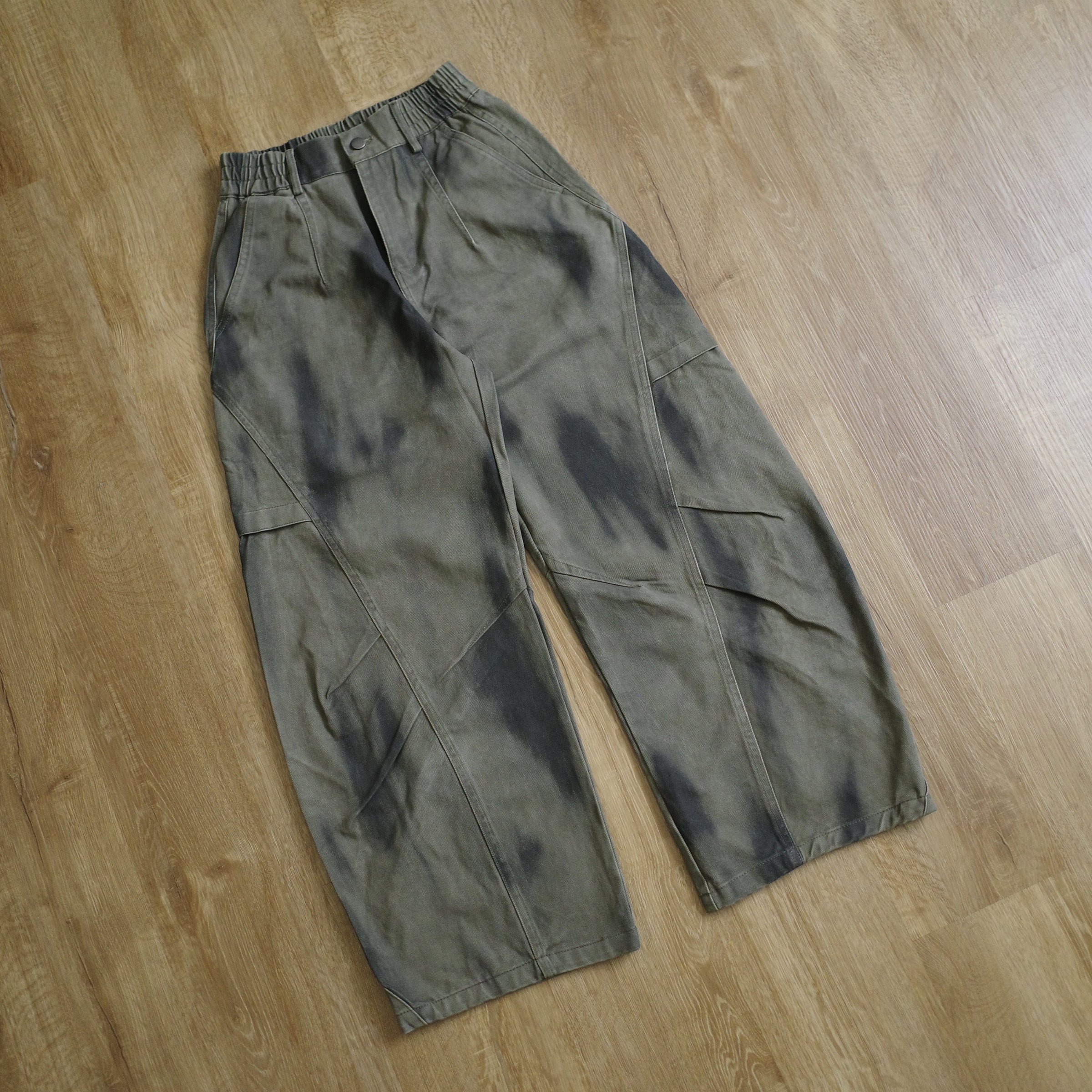 髒髒染褶皺寬褲3