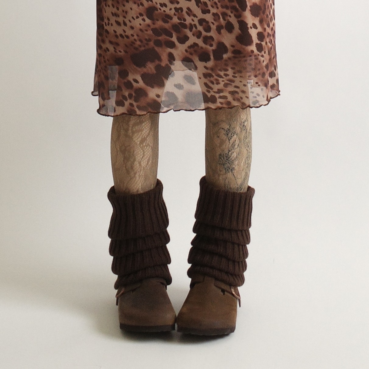 深咖厚針織堆堆長襪套0