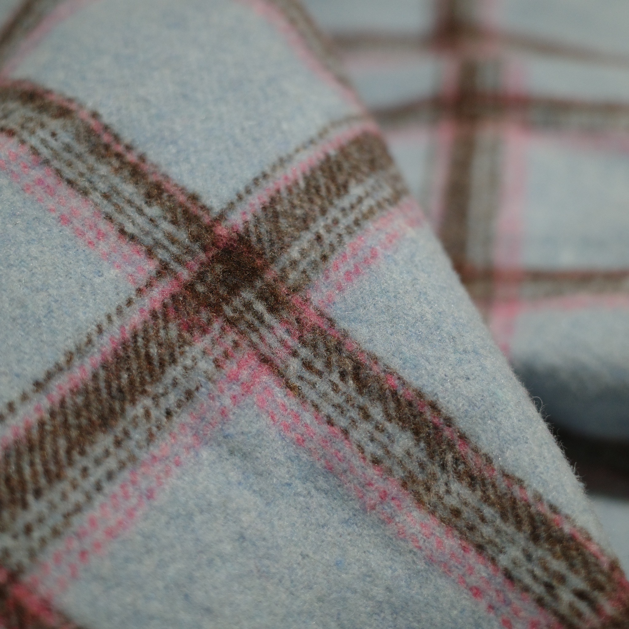 厚絨面藍格紋百褶裙3