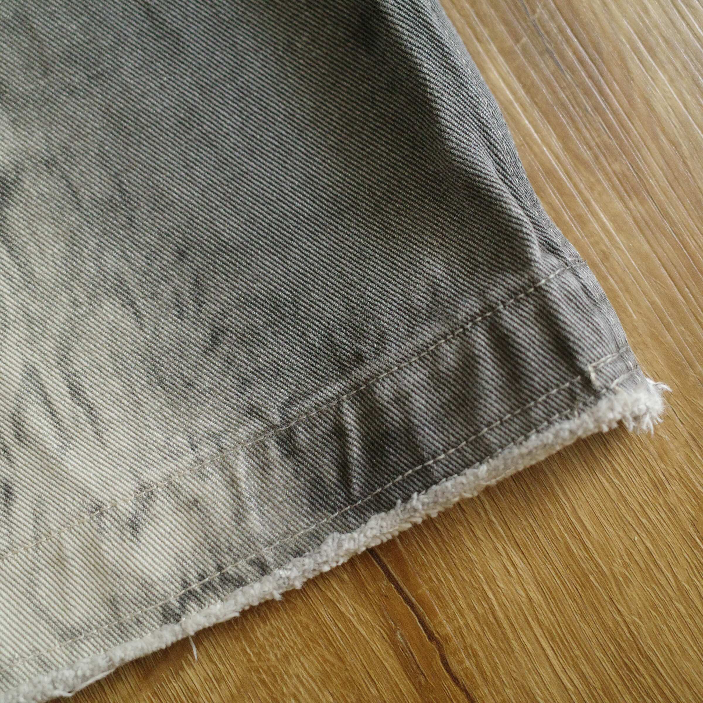 蛇麟墨染灰白漸層牛仔褲3