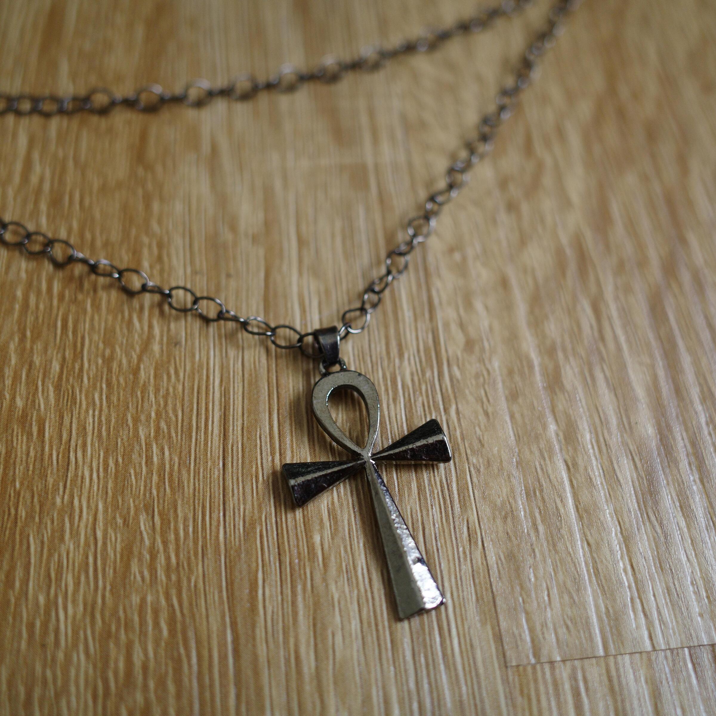 羅馬鉚釘皮革頸鍊4