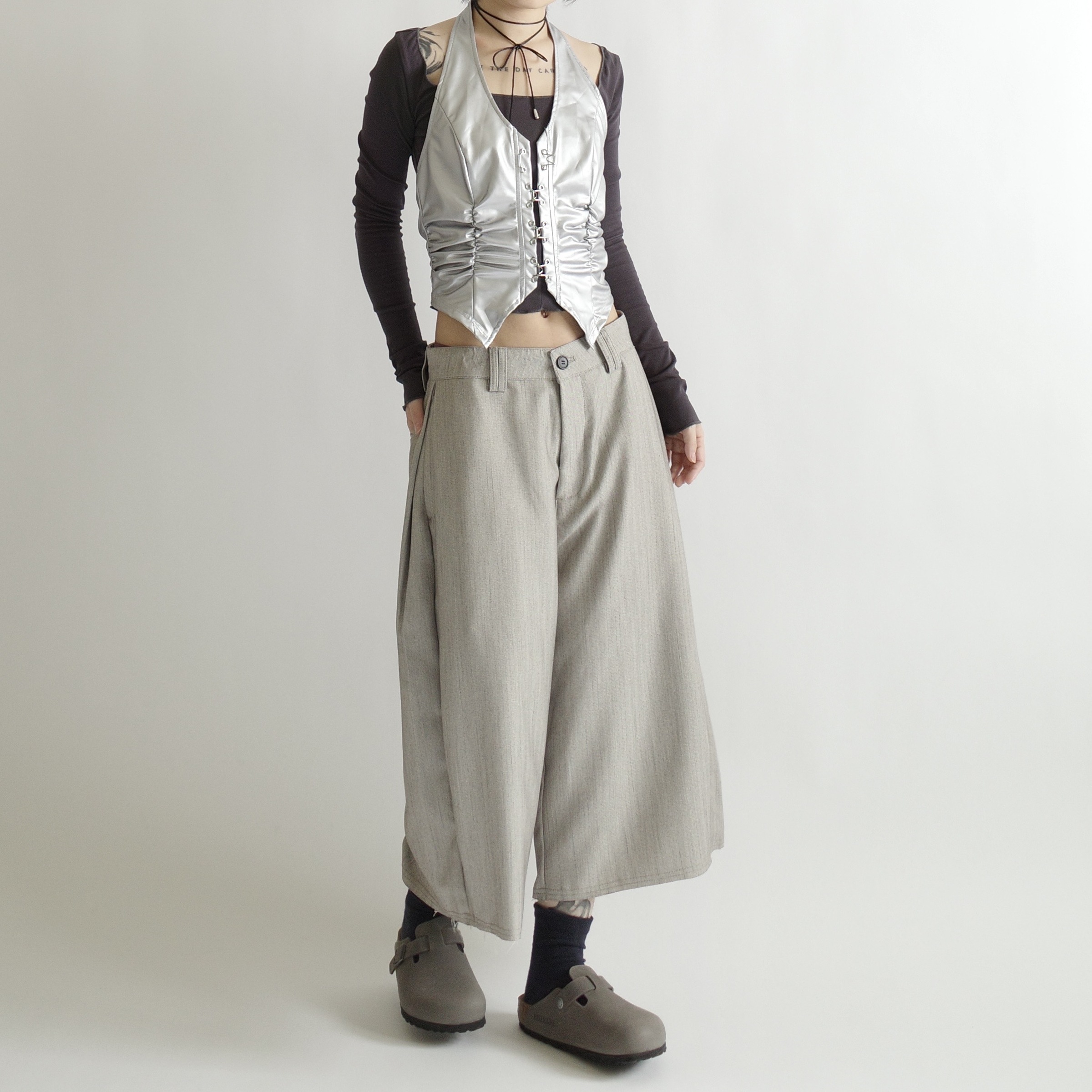 太空復古銀灰掛脖背心2