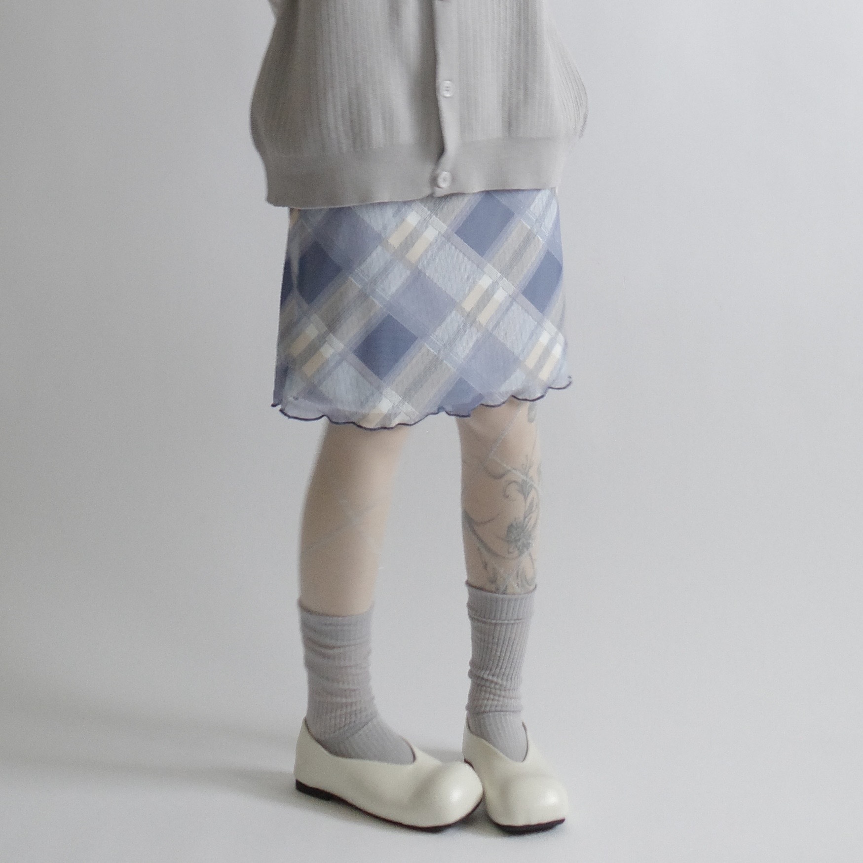 灰藍斜格紋半身裙