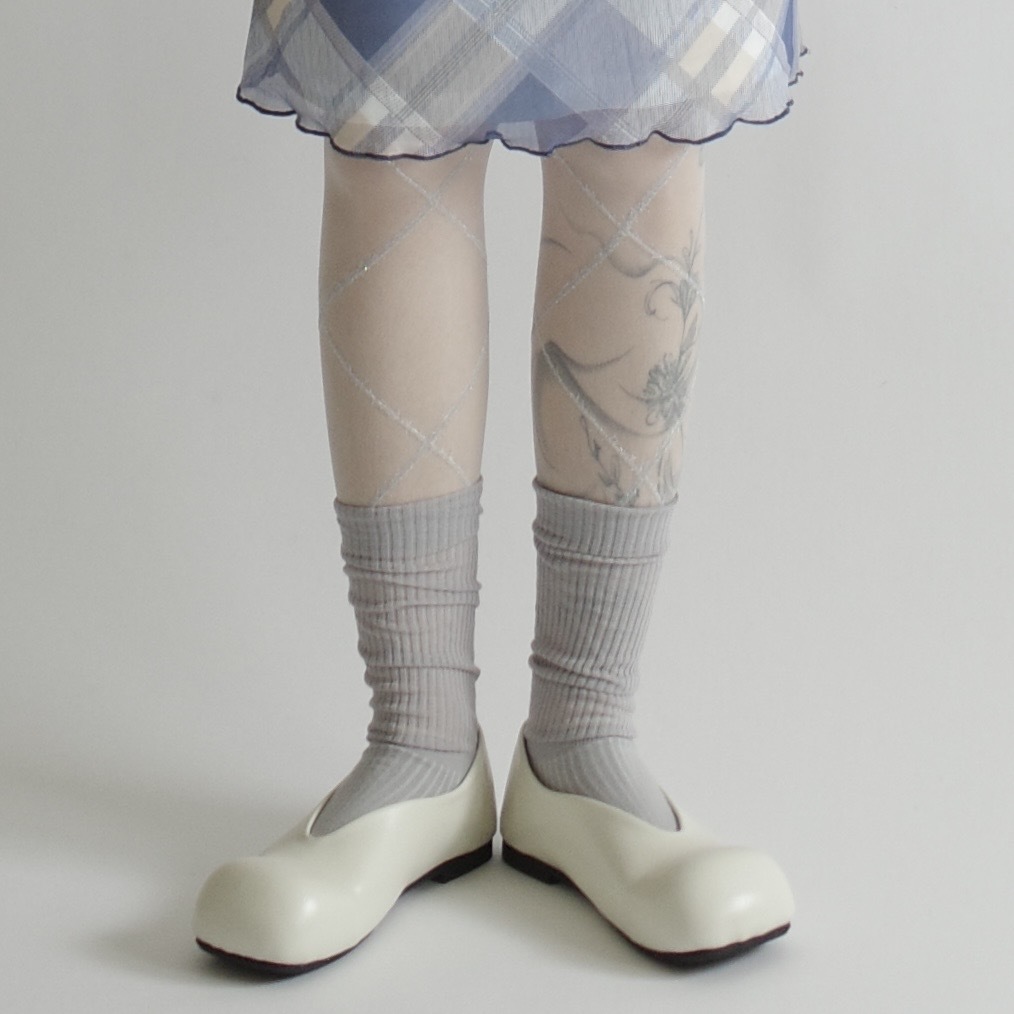 細閃菱格白絲襪2