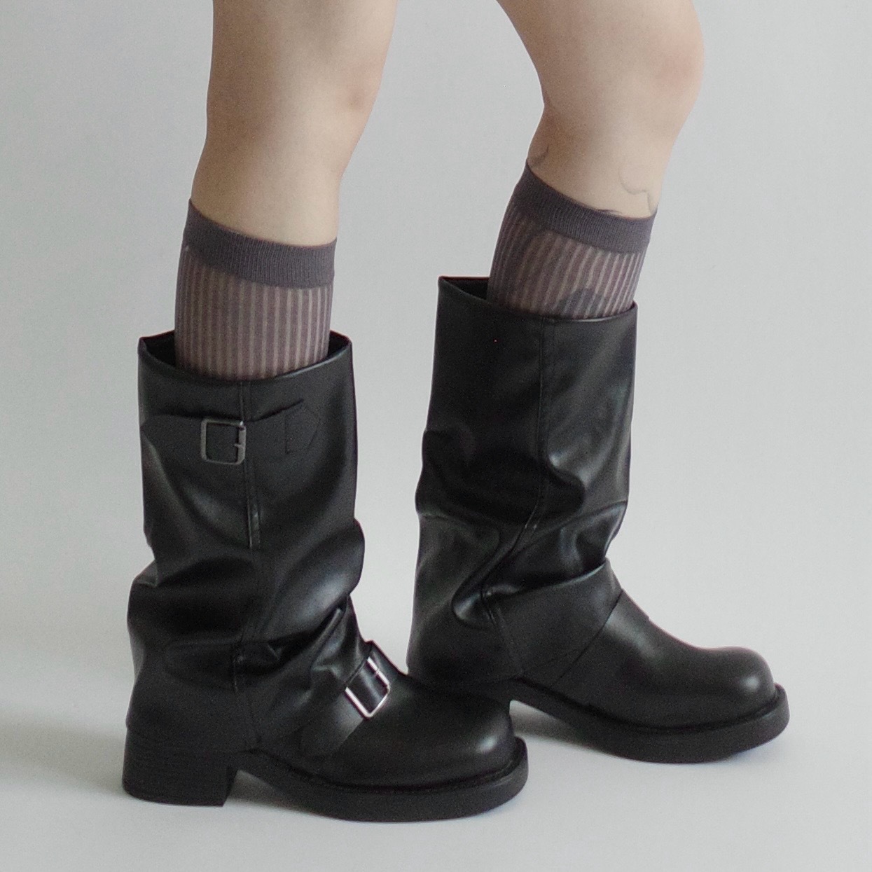 皮帶釦中筒圓頭堆堆靴1