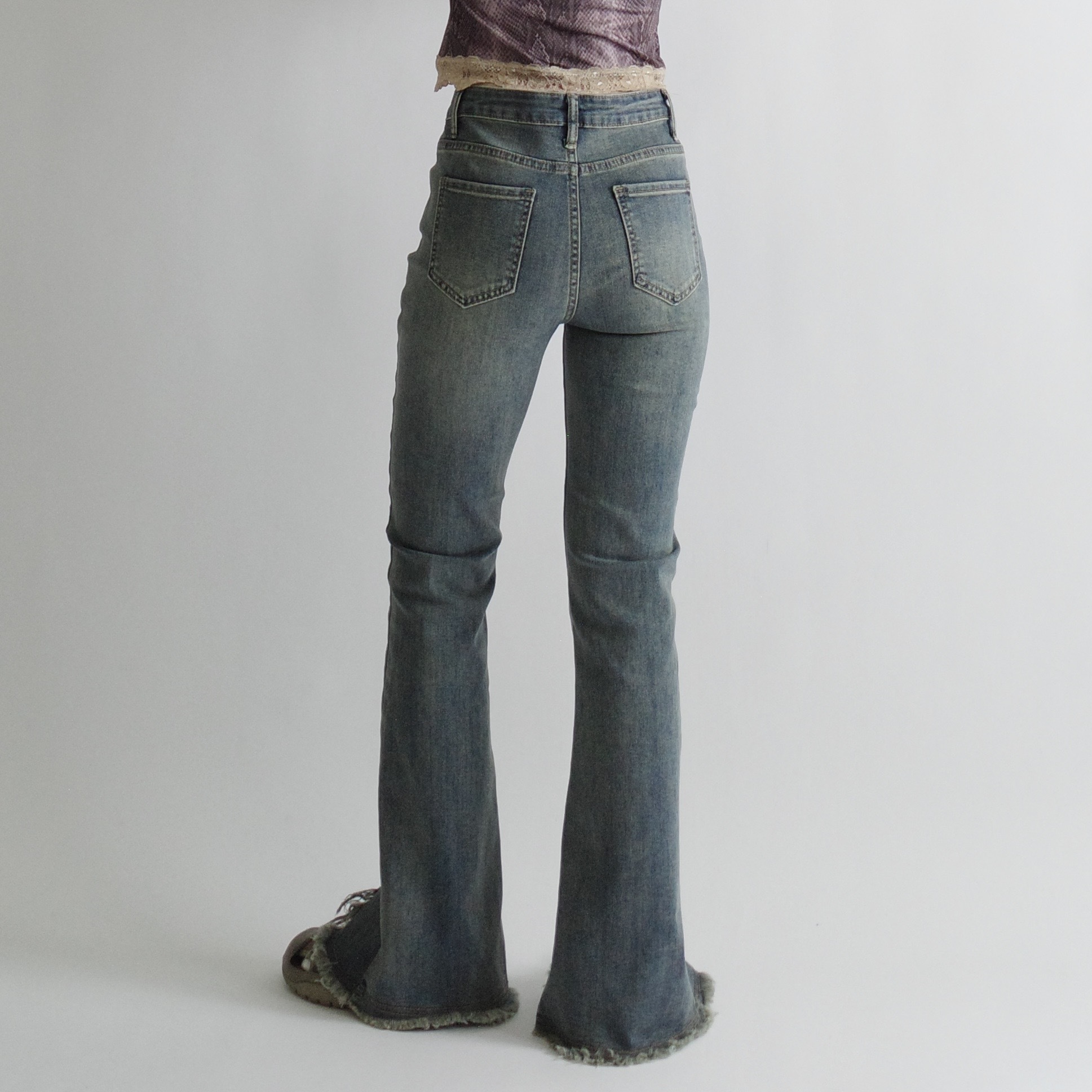 開衩毛邊喇叭褲6