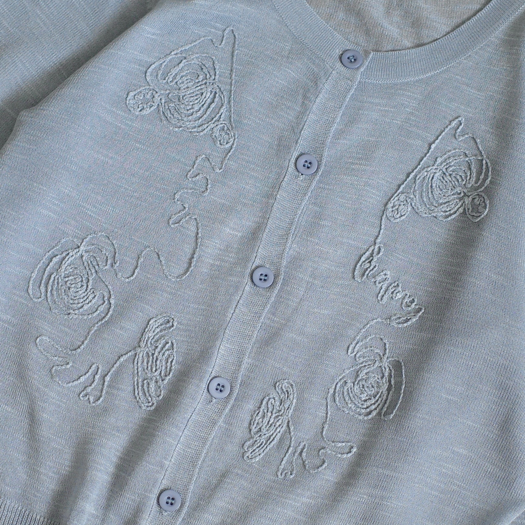 水藍線條花亞麻薄透長袖4