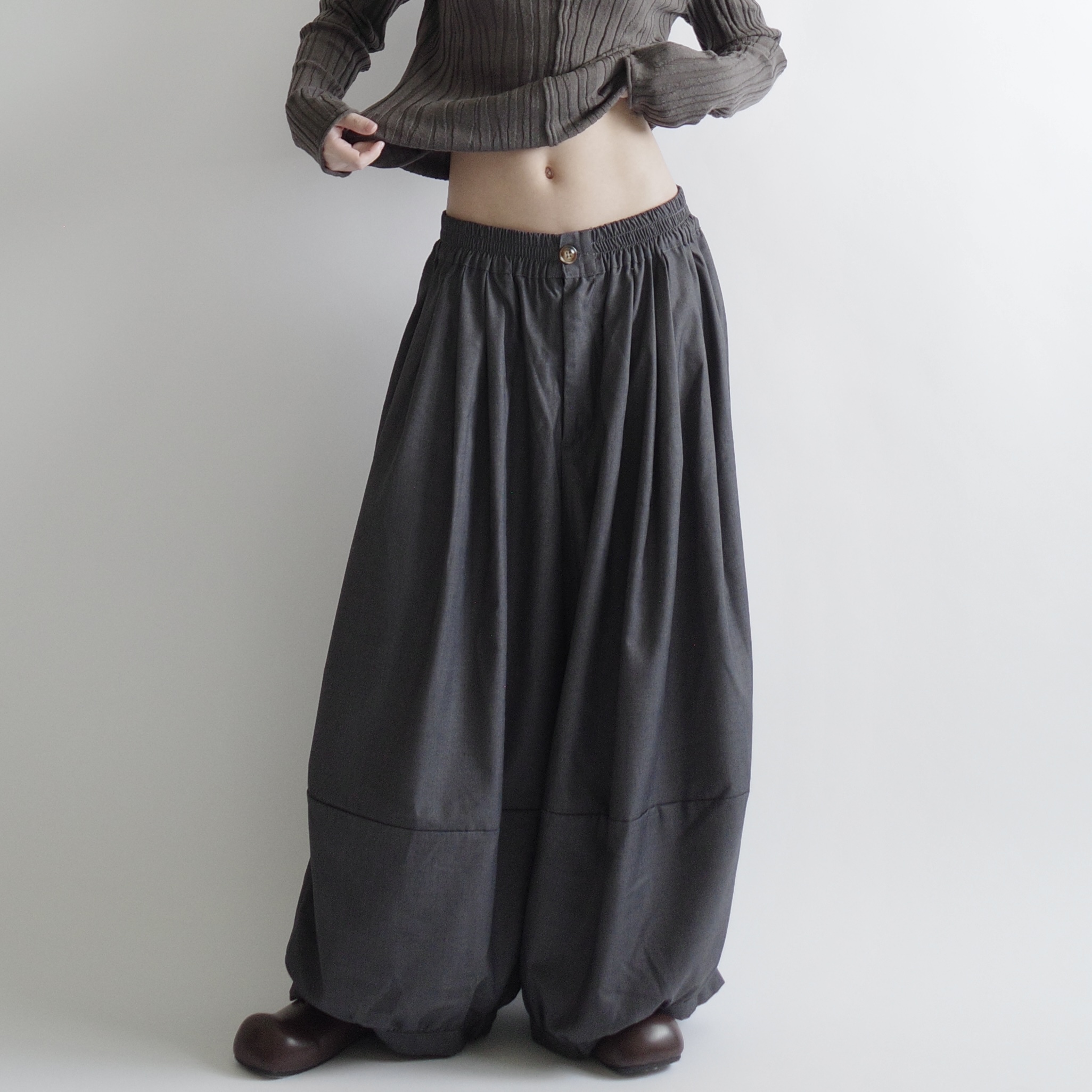 深灰燈籠西裝寬褲3