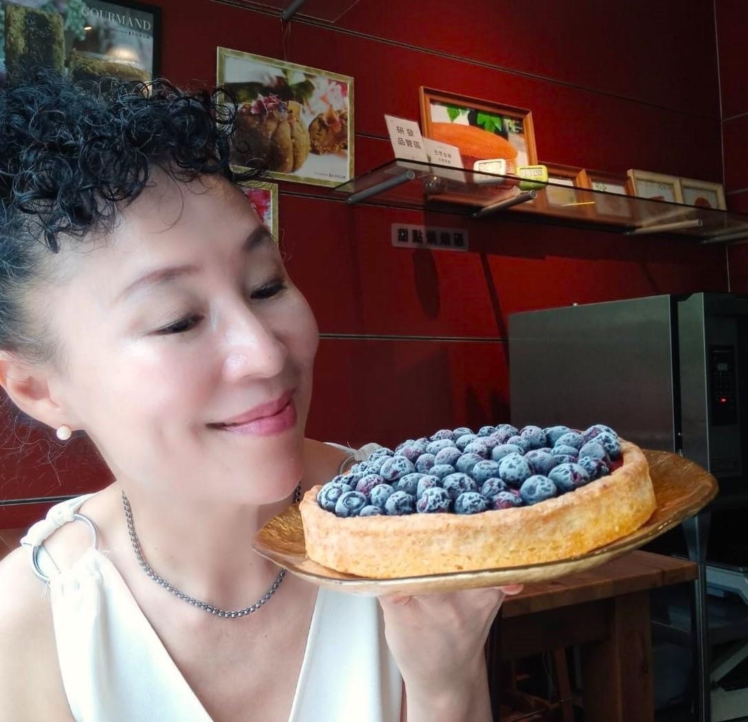 6F288C7A-0F72-46EA-A4AE-EF2ECBBC041A