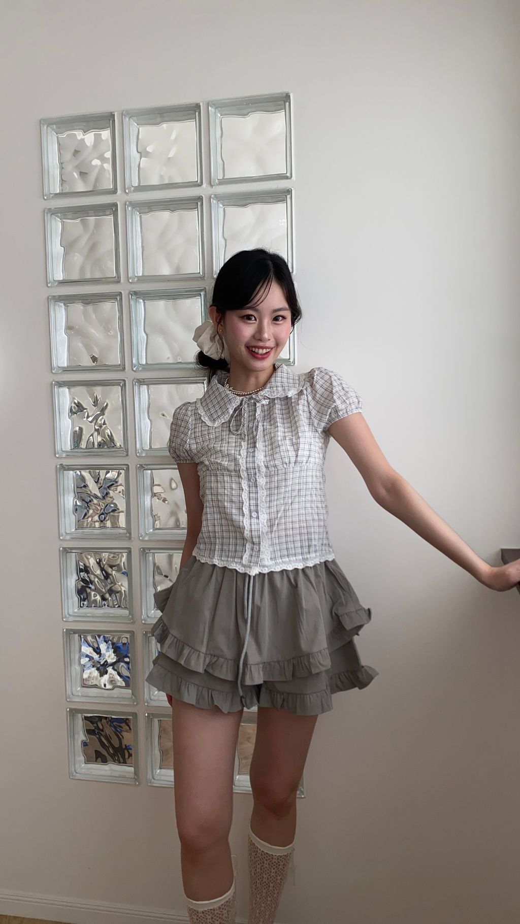 格紋蕾絲邊娃娃領襯衫2