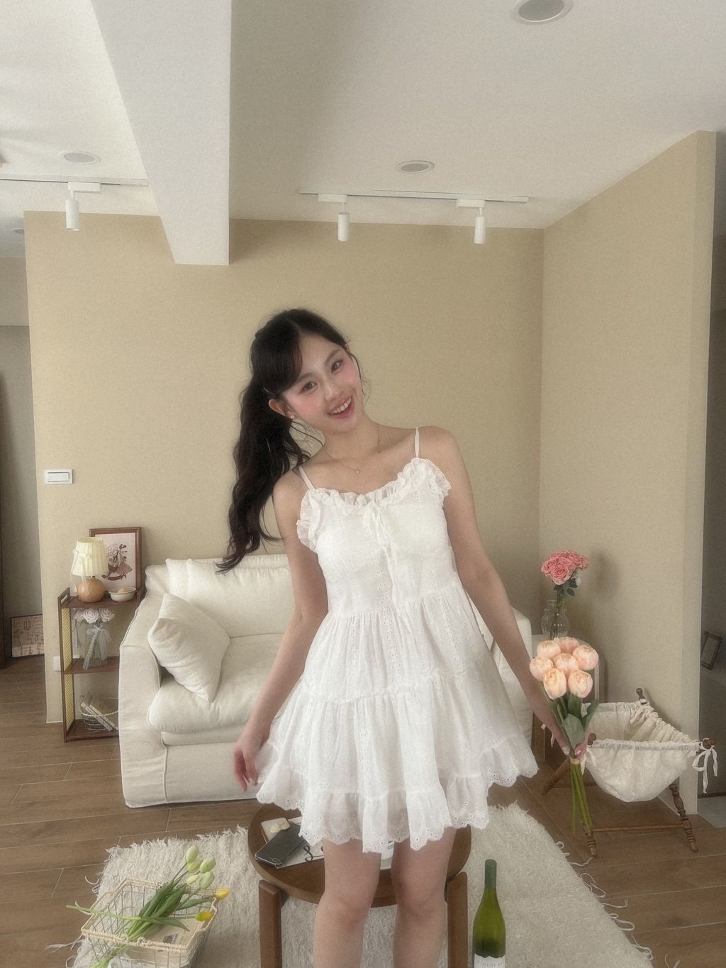 吊帶雕花洋裝9