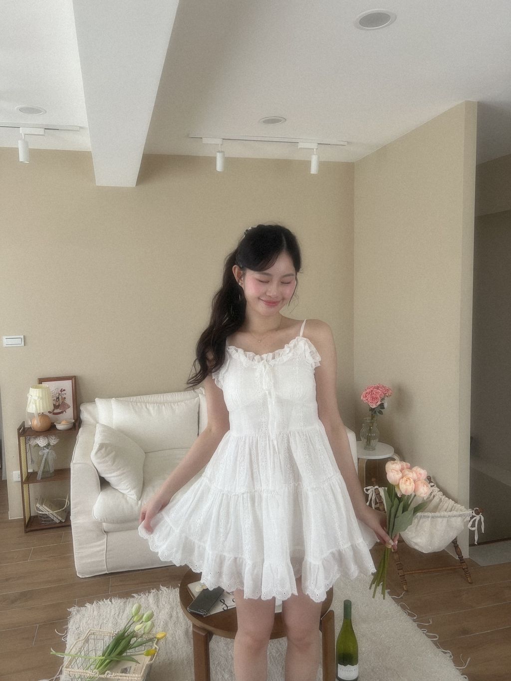 吊帶雕花洋裝11