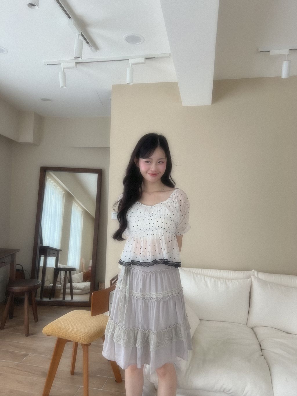 點點上衣11