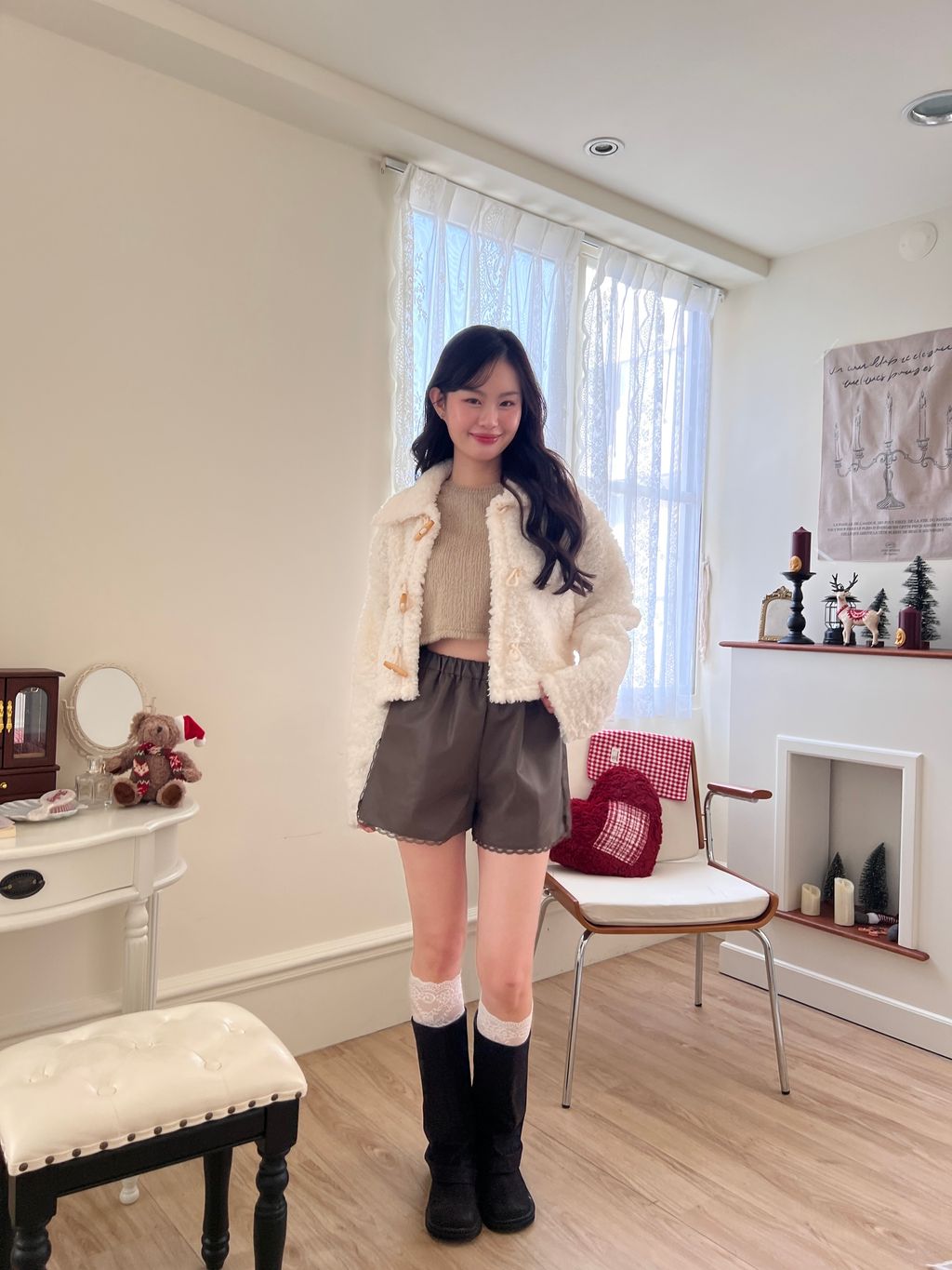 韓國羊羔毛牛角釦外套9