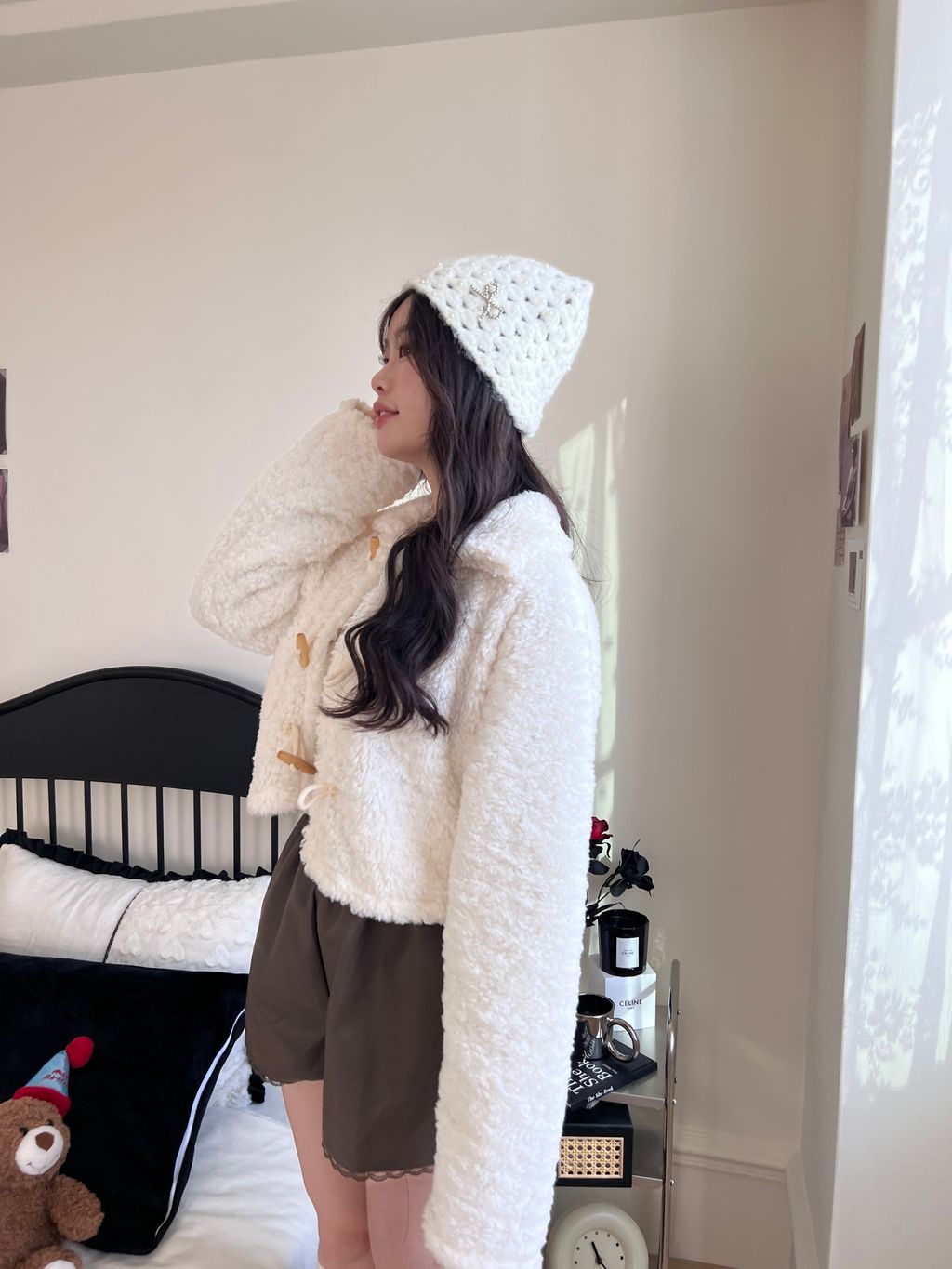 韓國羊羔毛牛角釦外套15