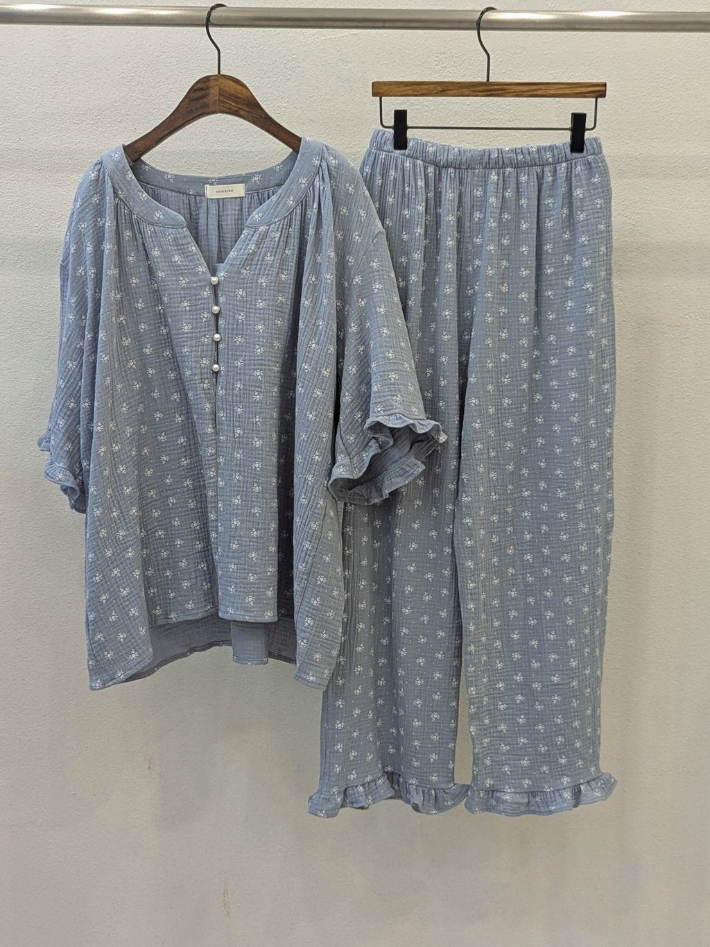 PXL_20260414_160600029~2