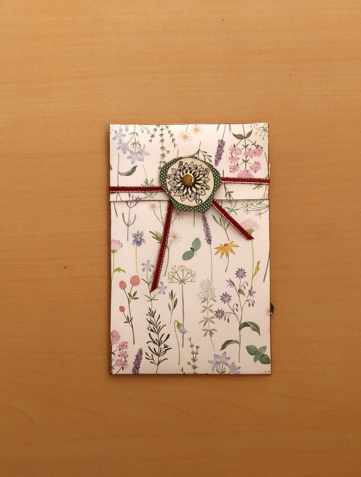 3 fold note bookC16