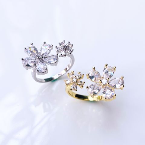 Jeanine Zirconia Statement Ring – Pineapple Gems