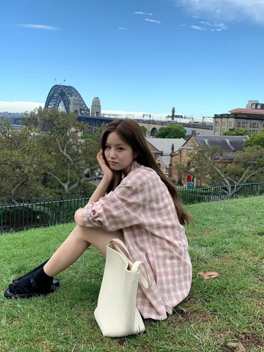 a12817df7533340c4ea4b31ea1969b98