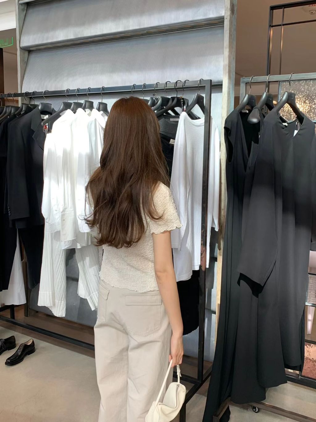 6d68c2cb4720d1aa00a8761cdaedb102