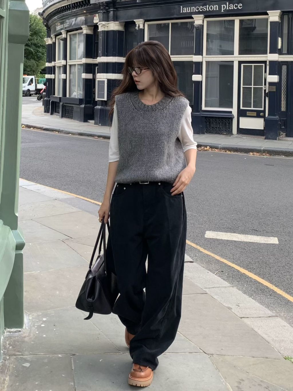 3ba3061a87251396b7b7c2a7246ebc0f