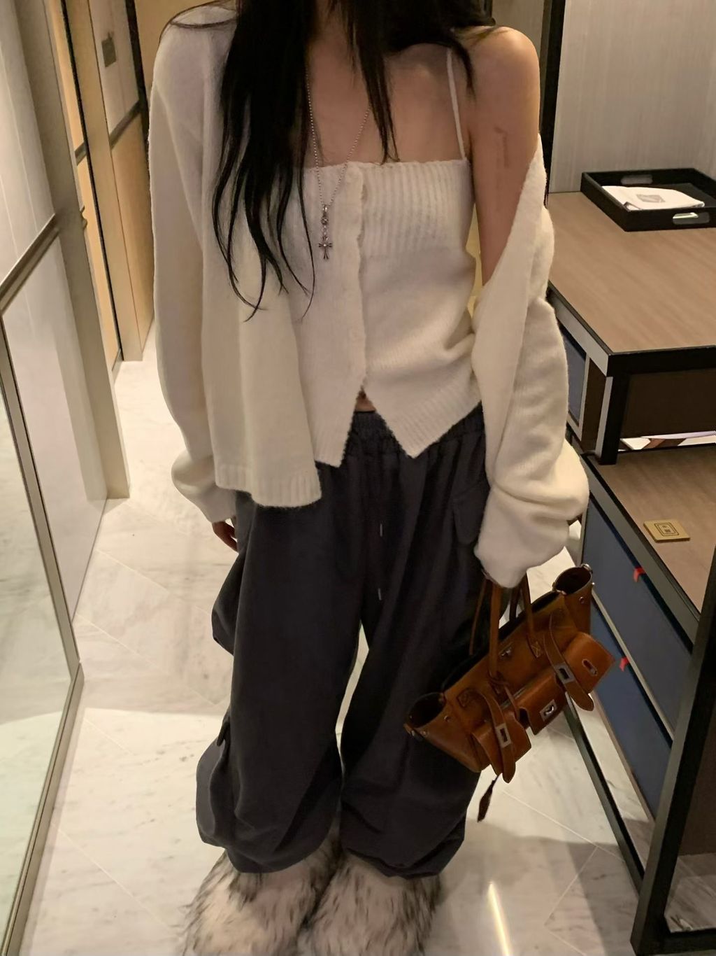 6d86b73b0c709f18d3aa209b85efc548