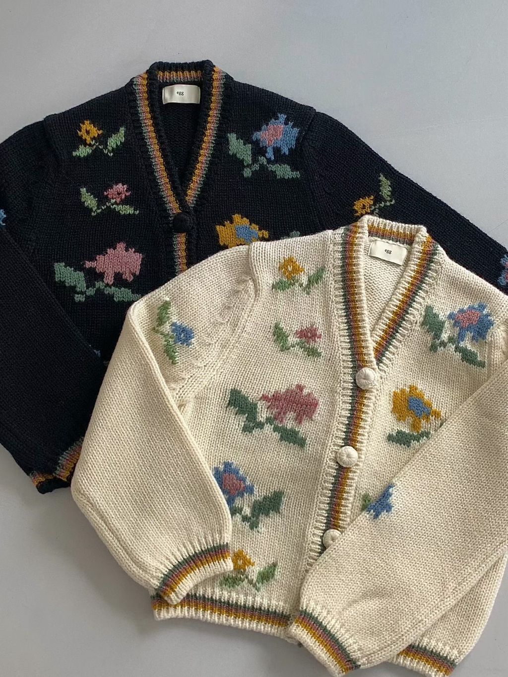 438992858b23f8616923f87747327c98